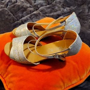 DiMichi Vintage 2.5 inch Heels SZ 7.5